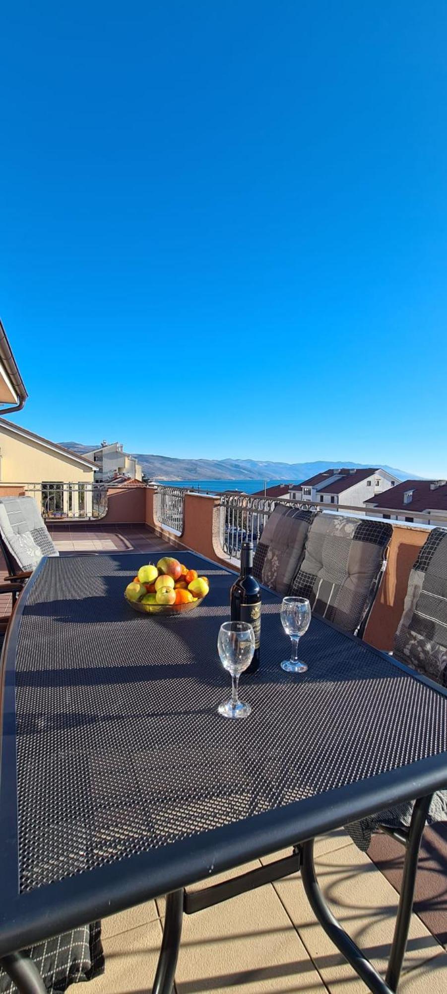 Apartments Klara Novi Vinodolski Eksteriør bilde