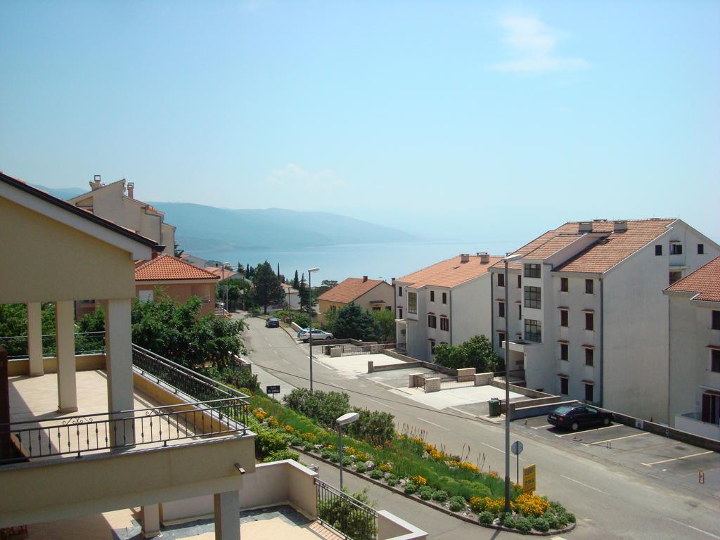 Apartments Klara Novi Vinodolski Eksteriør bilde